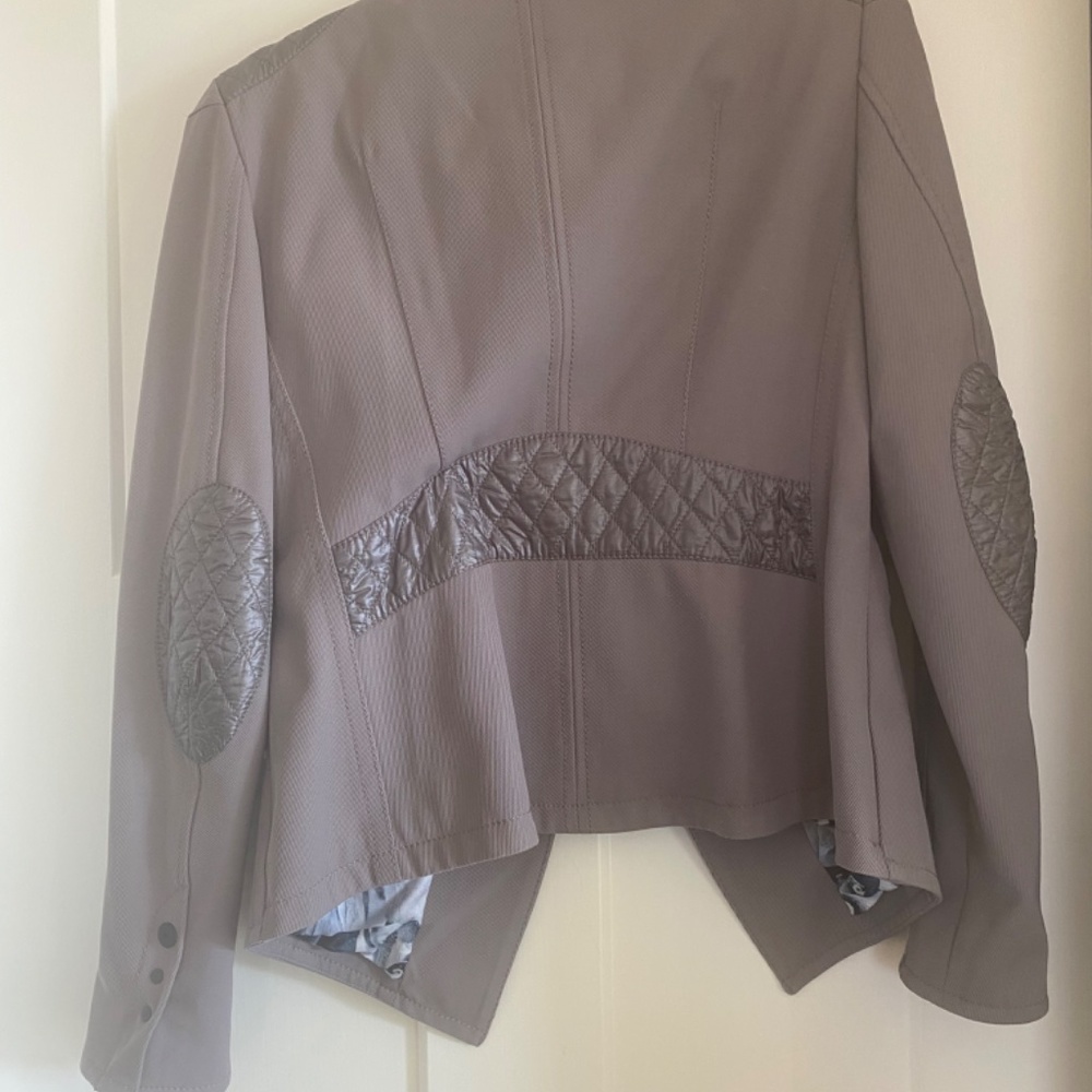 Marc Cain Blazer With Penguin Lining - image 7